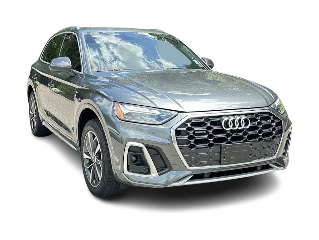 Thumbnail: 2022 Audi Q5 - 18