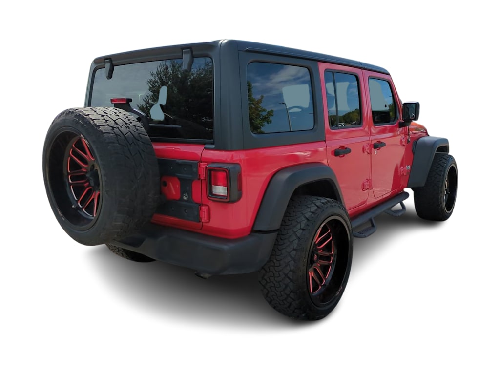 Thumbnail: 2019 Jeep Wrangler - 17