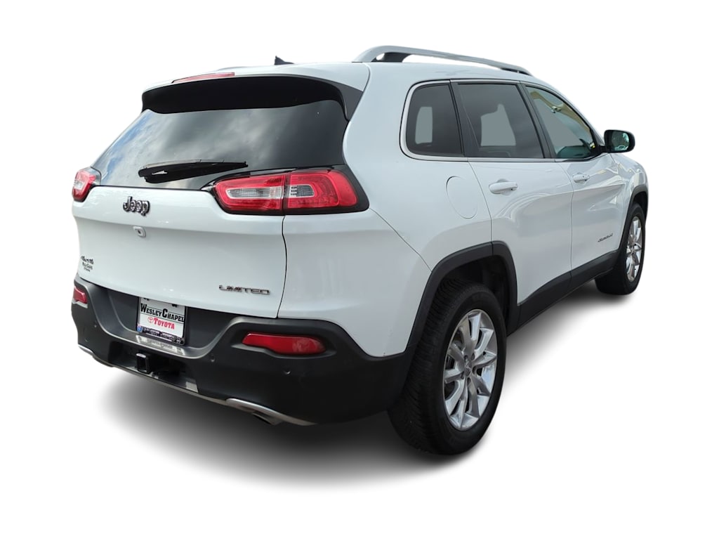 Thumbnail: 2014 Jeep Cherokee - 17