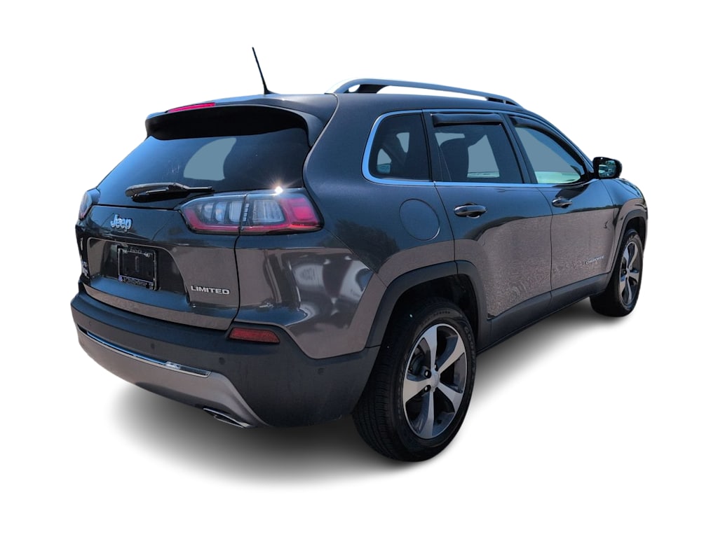 Thumbnail: 2021 Jeep Cherokee - 16