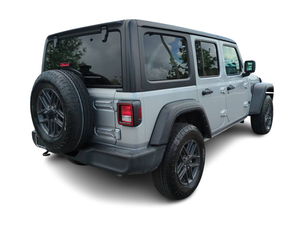 Thumbnail: 2024 Jeep Wrangler - 18