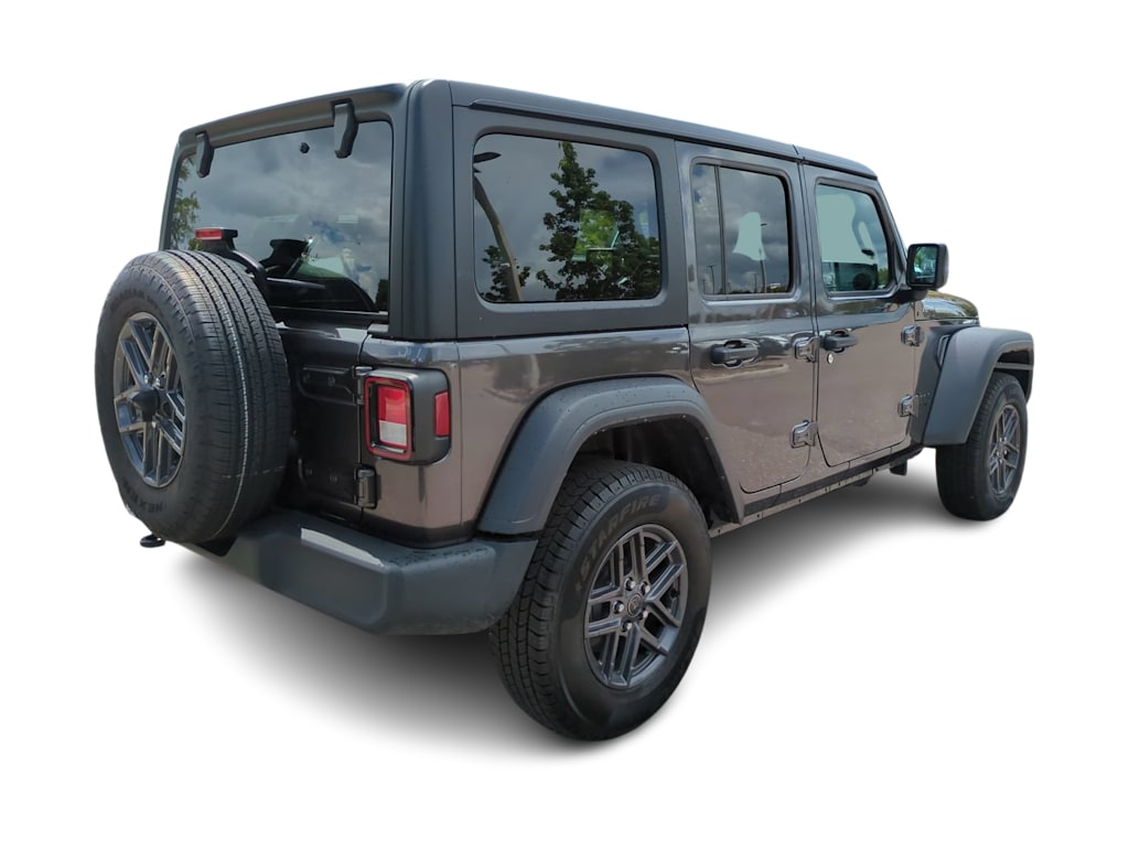 Thumbnail: 2024 Jeep Wrangler - 17