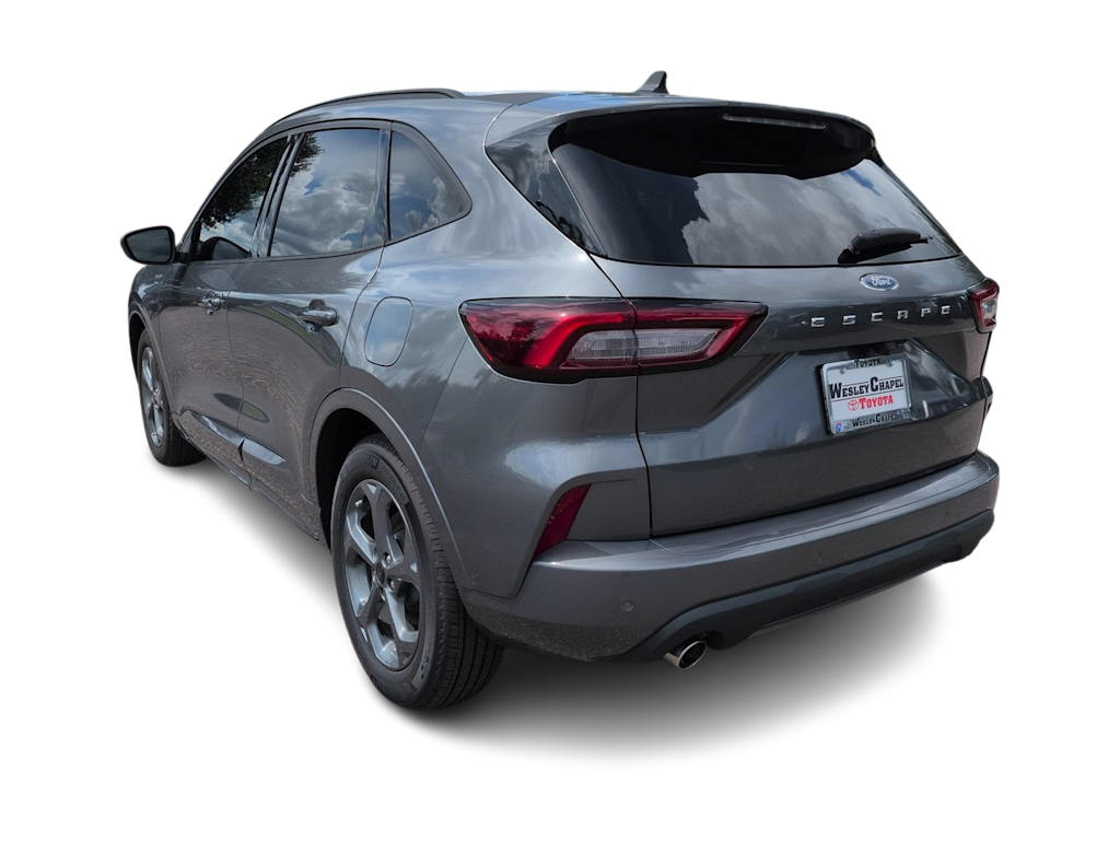 Thumbnail: 2023 Ford Escape - 4