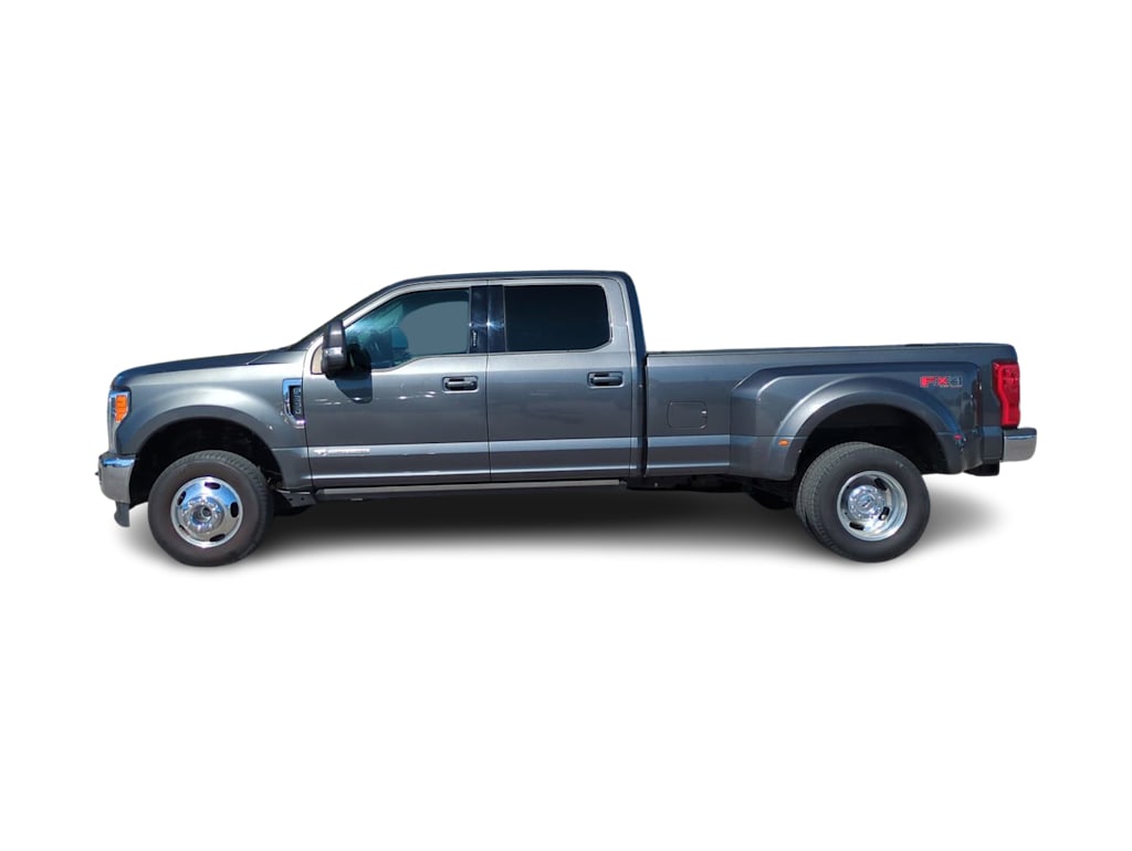 Thumbnail: 2019 Ford F-350 - 3