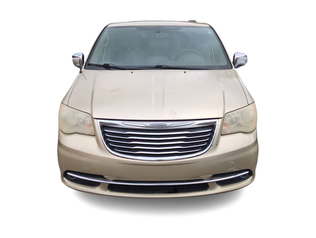 Thumbnail: 2011 Chrysler Town & Country - 8