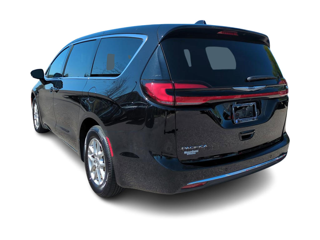 Thumbnail: 2025 Chrysler Pacifica - 4
