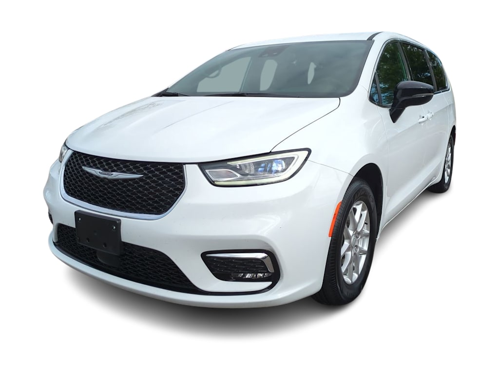 Thumbnail: 2025 Chrysler Pacifica - 16