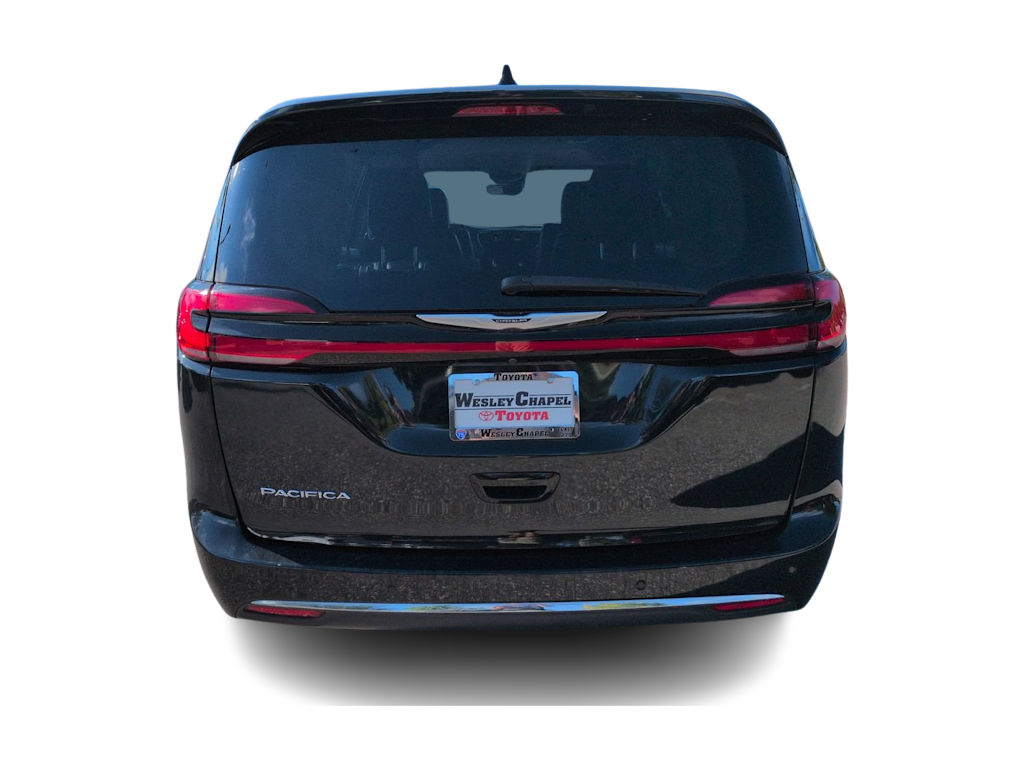 Thumbnail: 2023 Chrysler Pacifica - 5