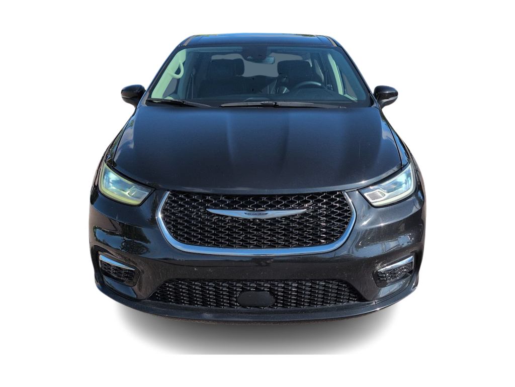 Thumbnail: 2023 Chrysler Pacifica - 6