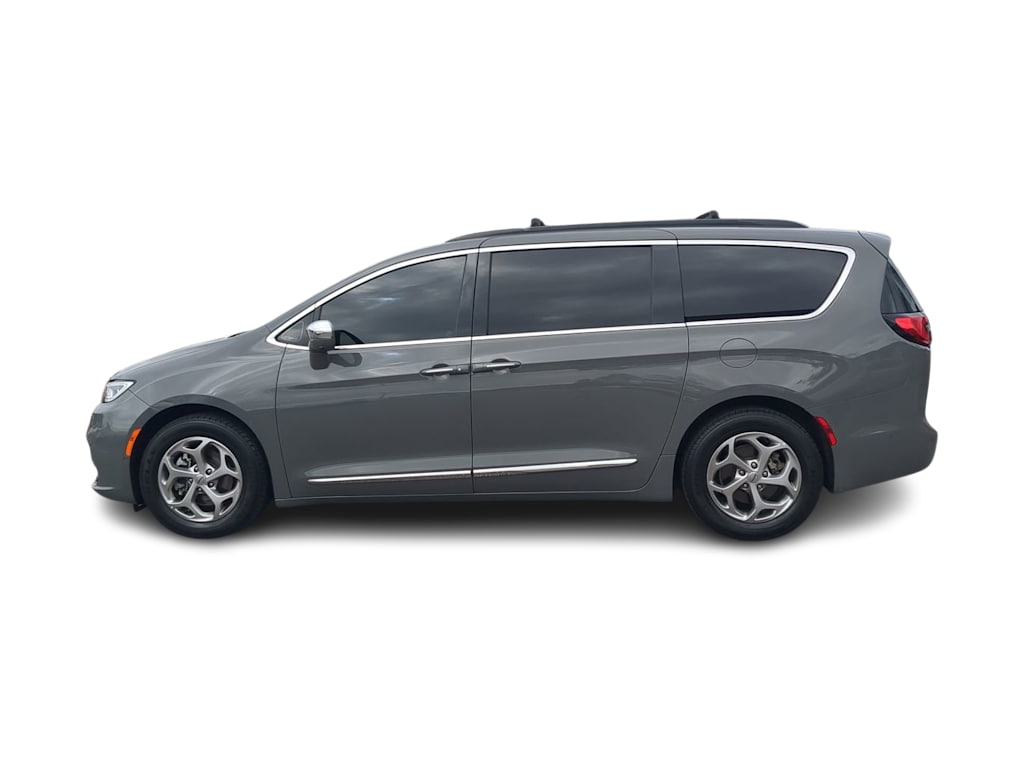 2022 Chrysler Pacifica Limited 3