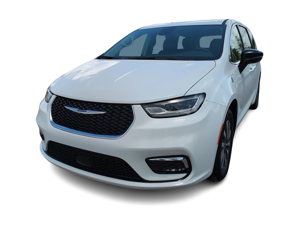 Thumbnail: 2024 Chrysler Pacifica - 16