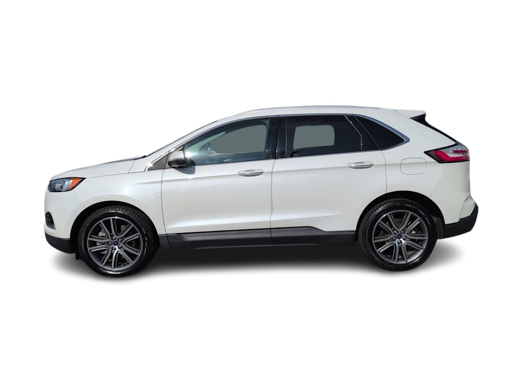 Thumbnail: 2021 Ford Edge - 3