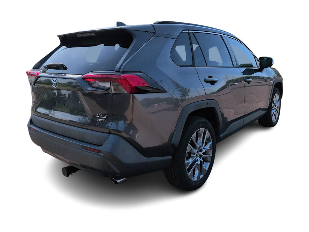 Thumbnail: 2019 Toyota RAV4 - 16