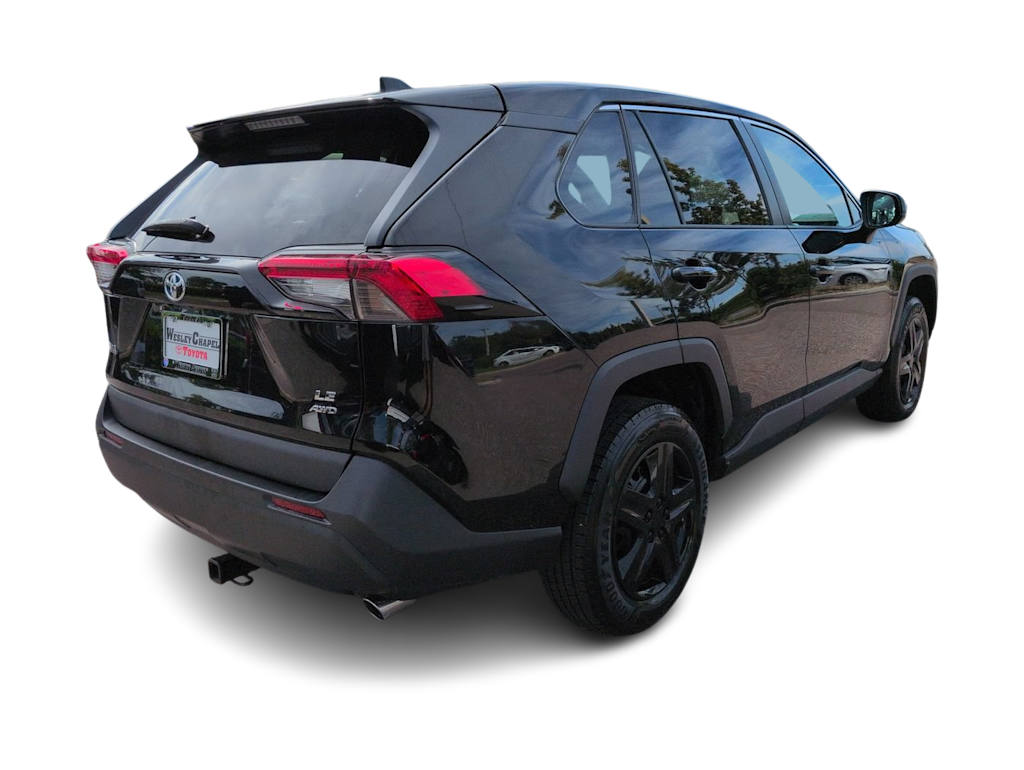 Thumbnail: 2023 Toyota RAV4 - 17