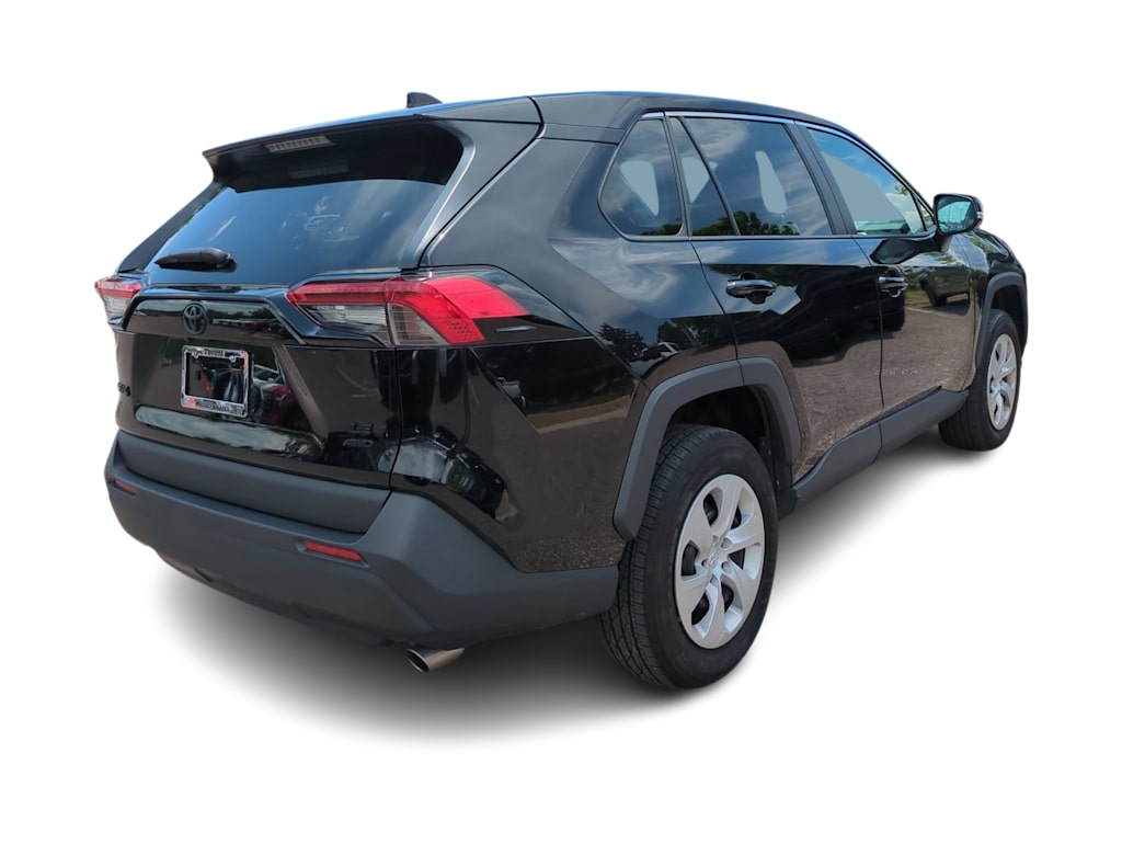 Thumbnail: 2024 Toyota RAV4 - 17