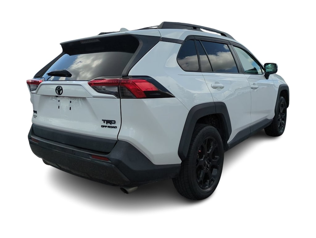 Thumbnail: 2020 Toyota RAV4 - 18