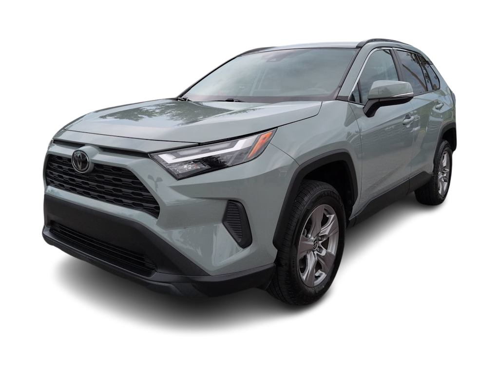 Thumbnail: 2022 Toyota RAV4 - 16