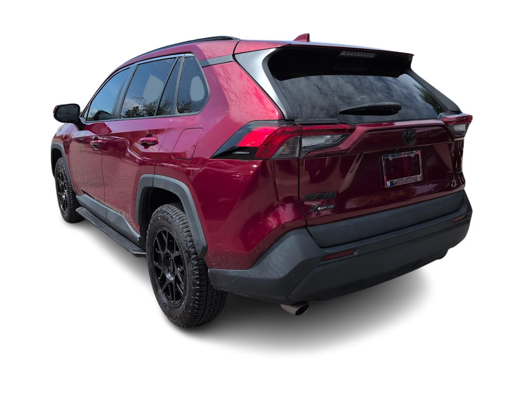 Thumbnail: 2021 Toyota RAV4 - 4