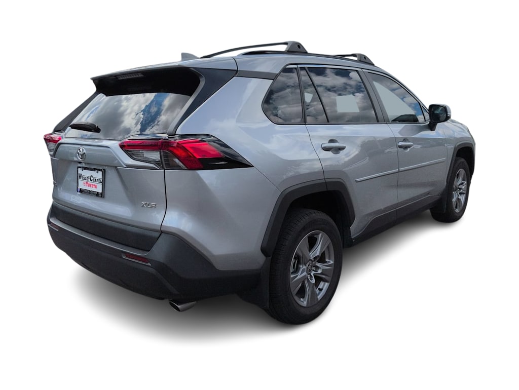 Thumbnail: 2024 Toyota RAV4 - 17