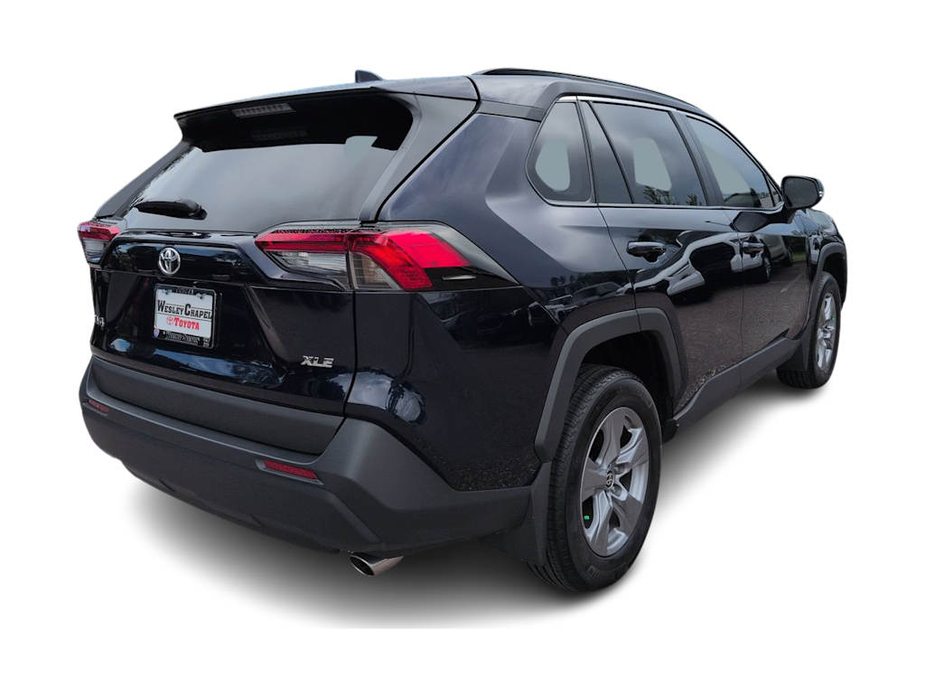 Thumbnail: 2024 Toyota RAV4 - 17