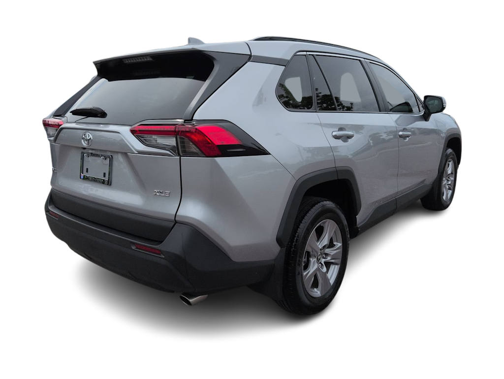 Thumbnail: 2025 Toyota RAV4 - 17