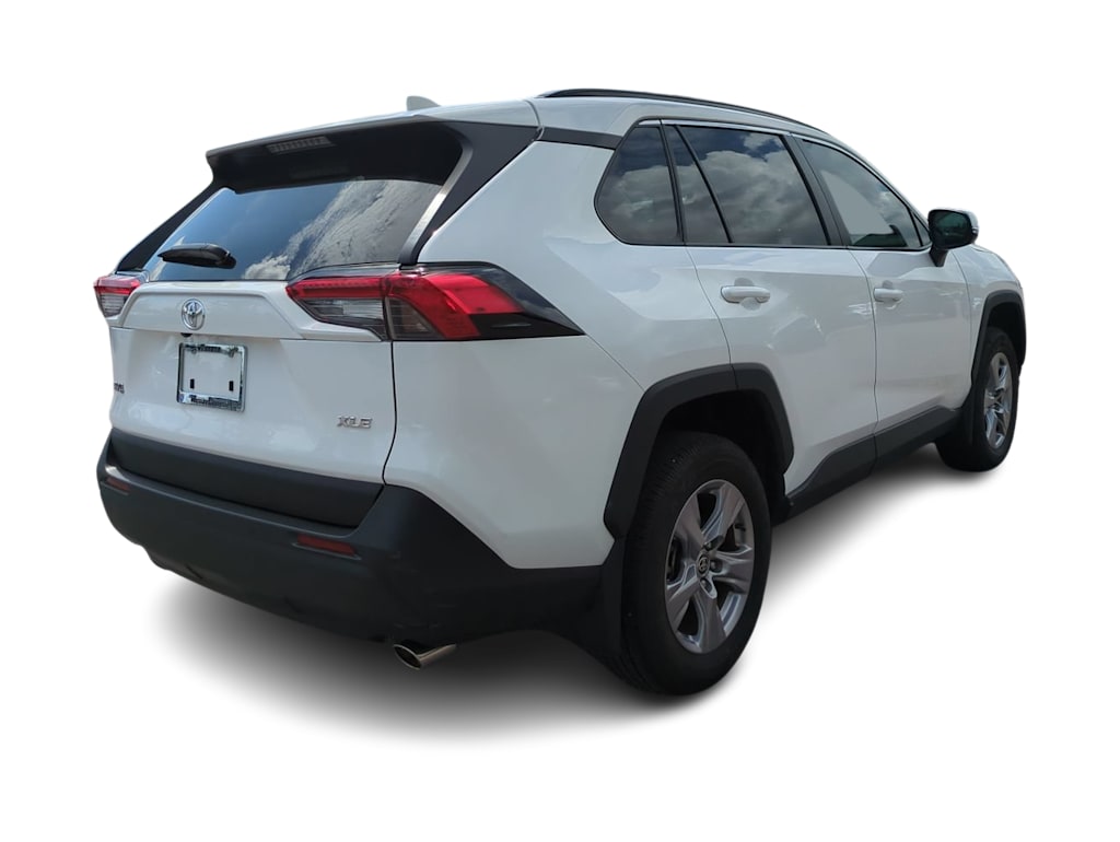 Thumbnail: 2025 Toyota RAV4 - 17