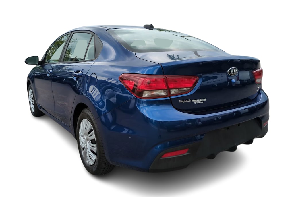 Thumbnail: 2019 Kia Rio - 4