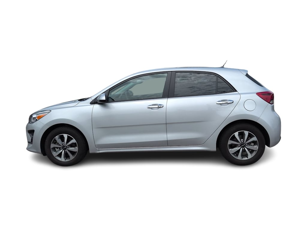 Thumbnail: 2023 Kia Rio - 3