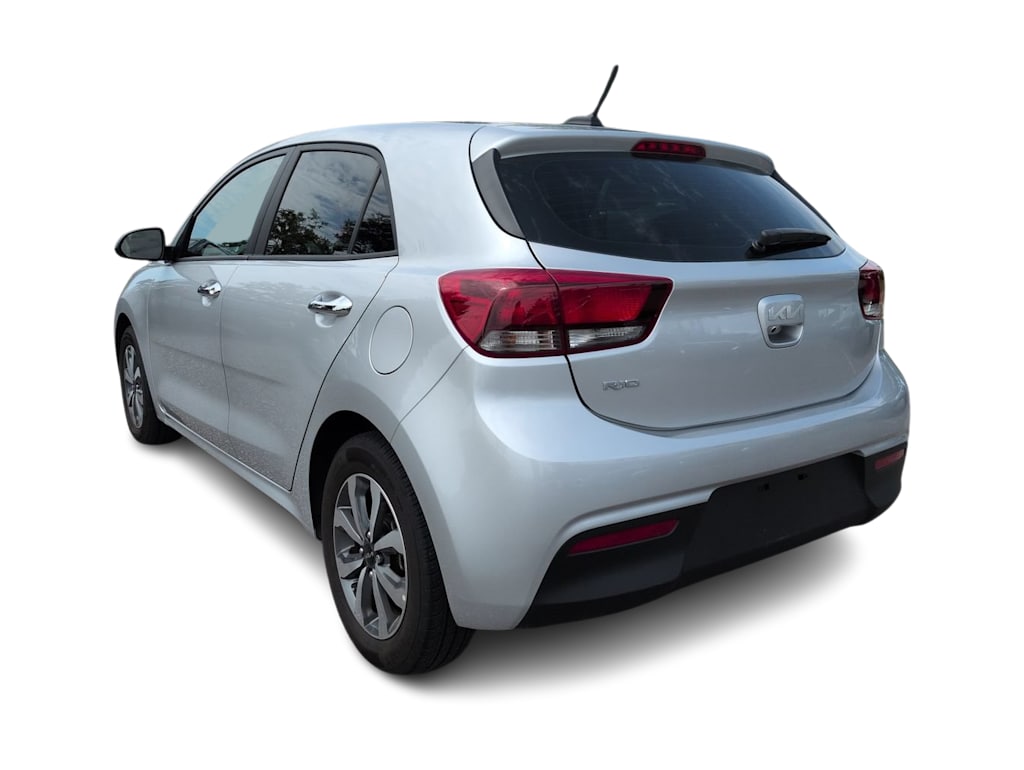 Thumbnail: 2023 Kia Rio - 4