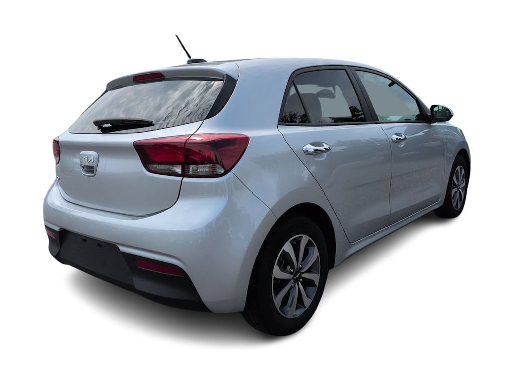 Thumbnail: 2023 Kia Rio - 17