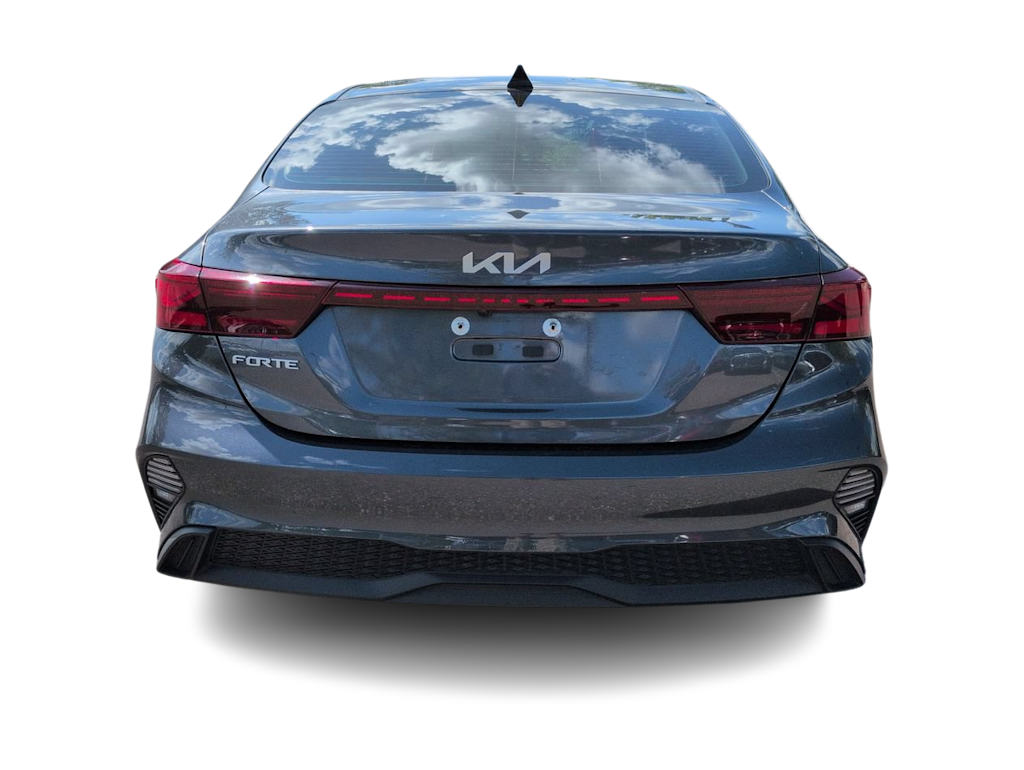 Thumbnail: 2023 Kia Forte - 5
