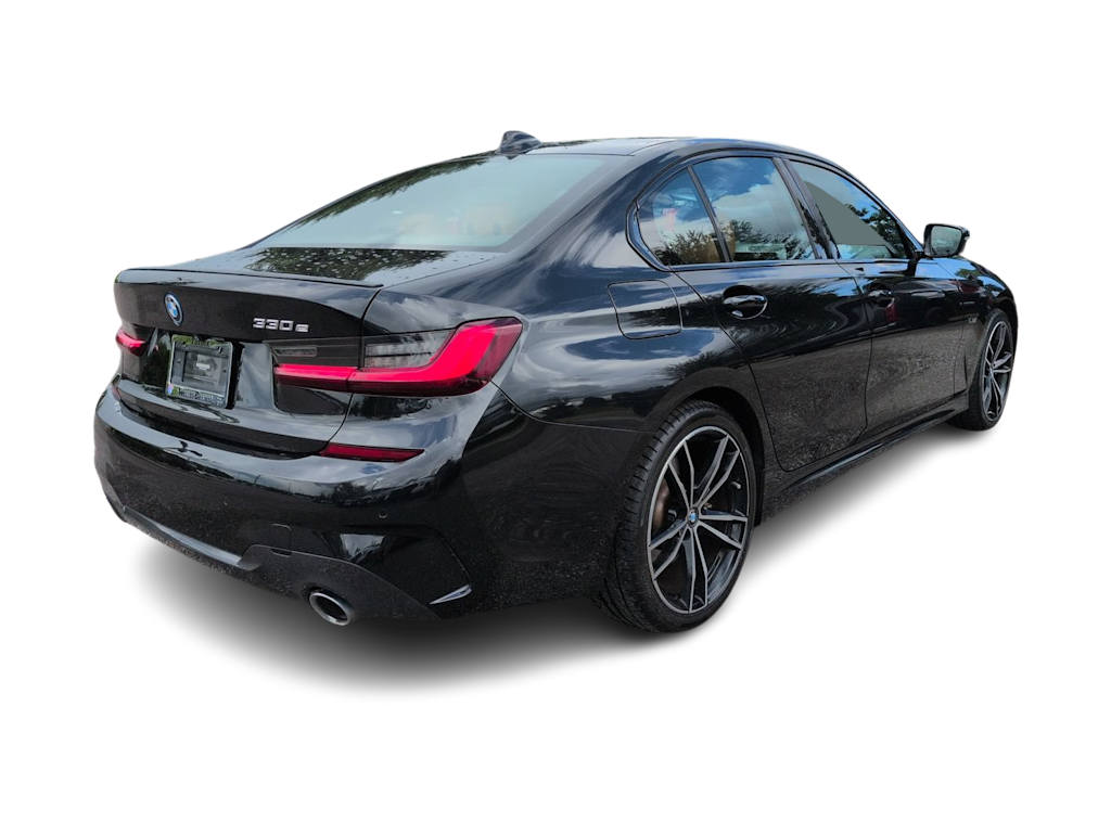 Thumbnail: 2022 BMW 3 Series - 15