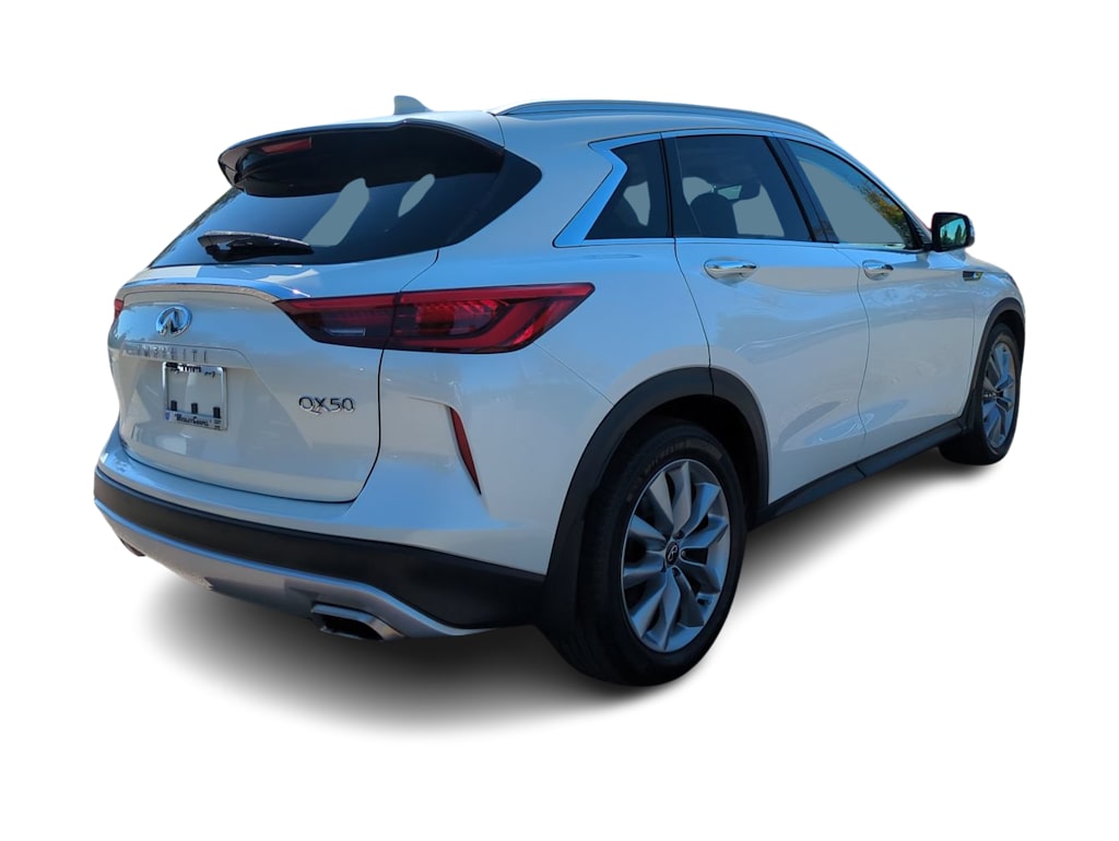 Thumbnail: 2021 INFINITI QX50 - 17