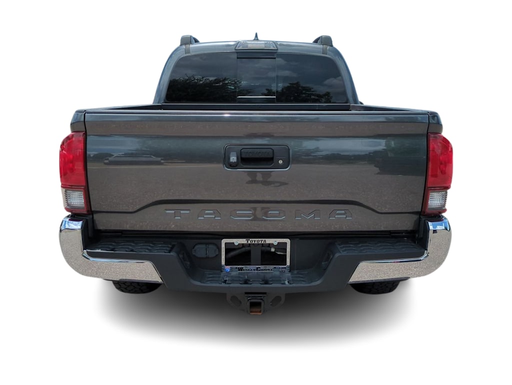 Thumbnail: 2018 Toyota Tacoma - 5