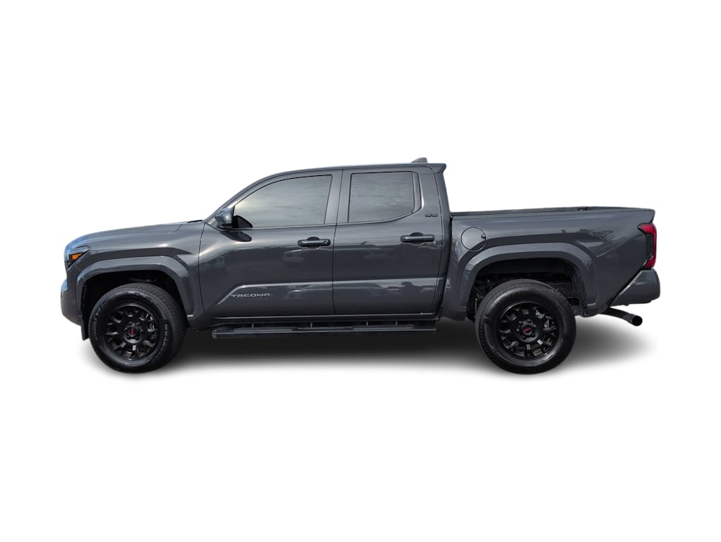 Thumbnail: 2025 Toyota Tacoma - 3