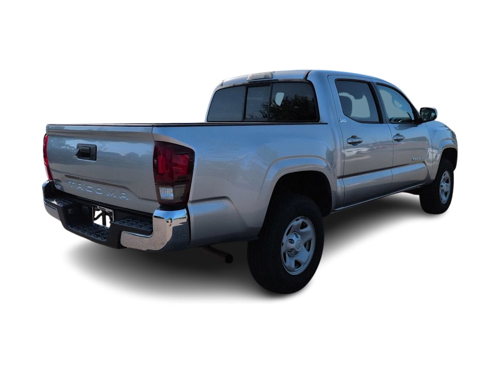 Thumbnail: 2022 Toyota Tacoma - 17