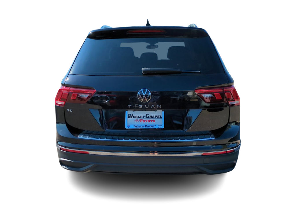 Thumbnail: 2022 Volkswagen Tiguan - 5