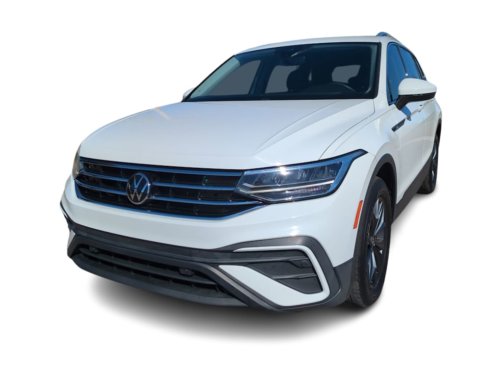 Thumbnail: 2022 Volkswagen Tiguan - 16