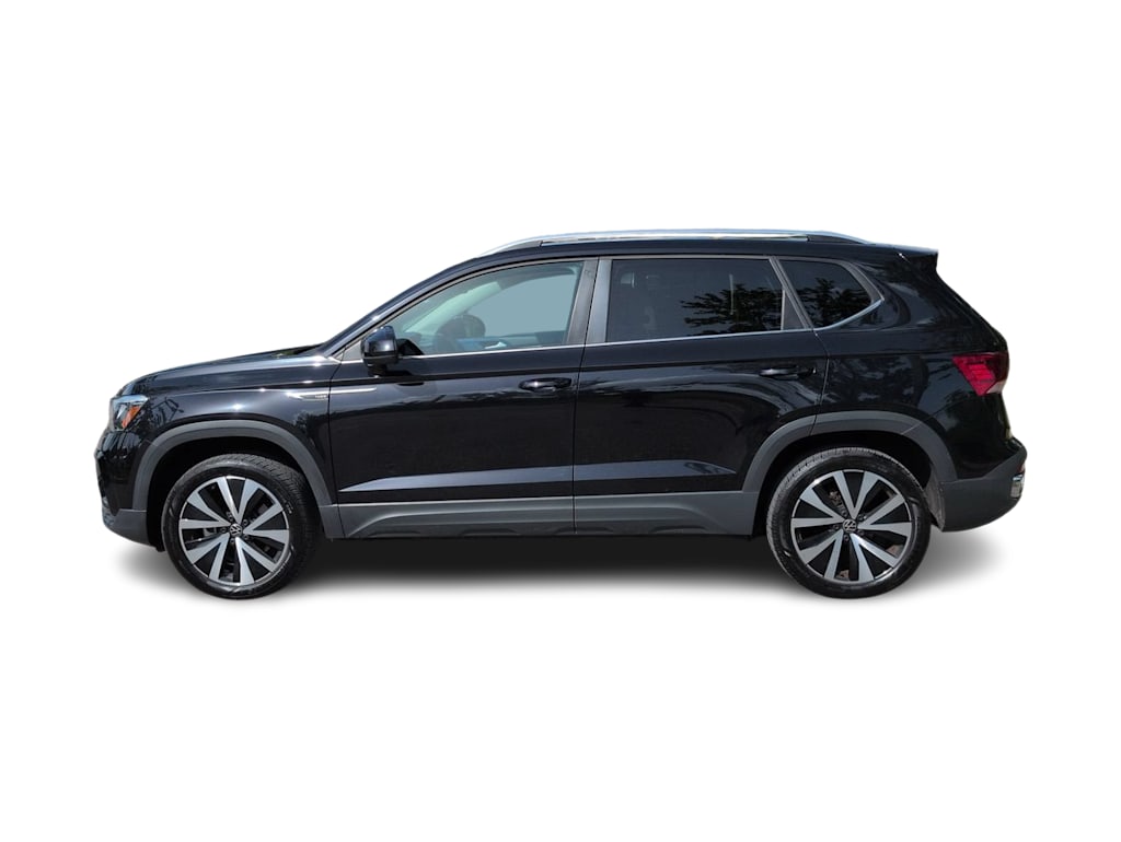 Thumbnail: 2024 Volkswagen Taos - 3