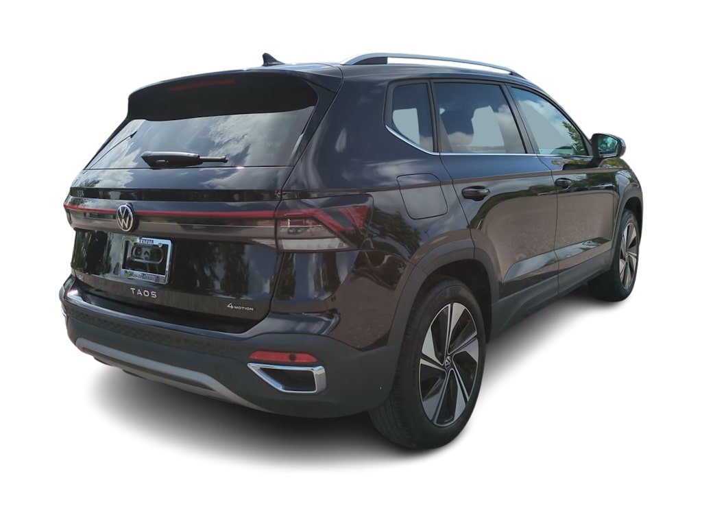 Thumbnail: 2025 Volkswagen Taos - 17