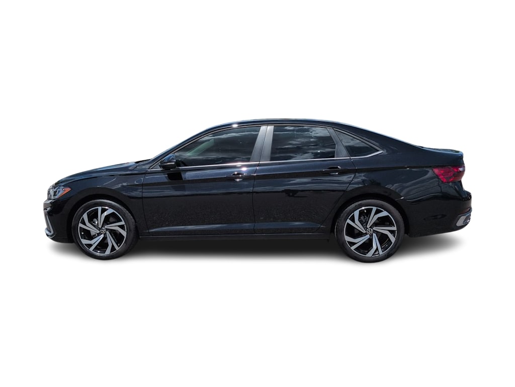 Thumbnail: 2025 Volkswagen Jetta - 3