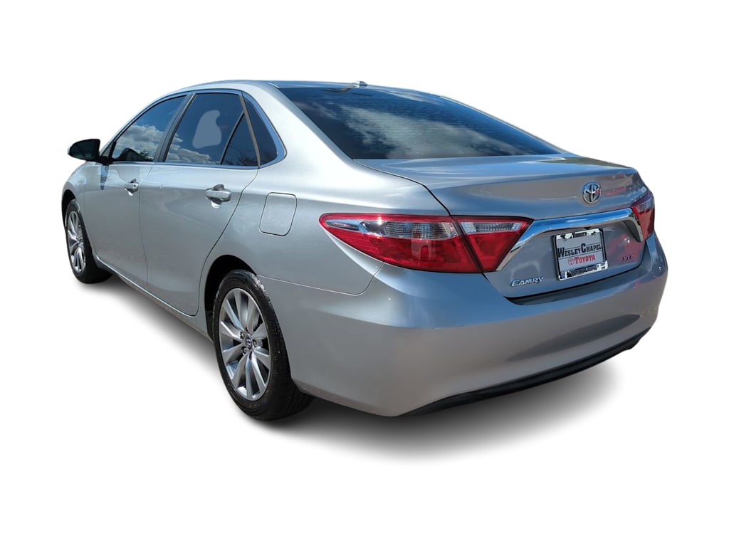 Thumbnail: 2017 Toyota Camry - 4