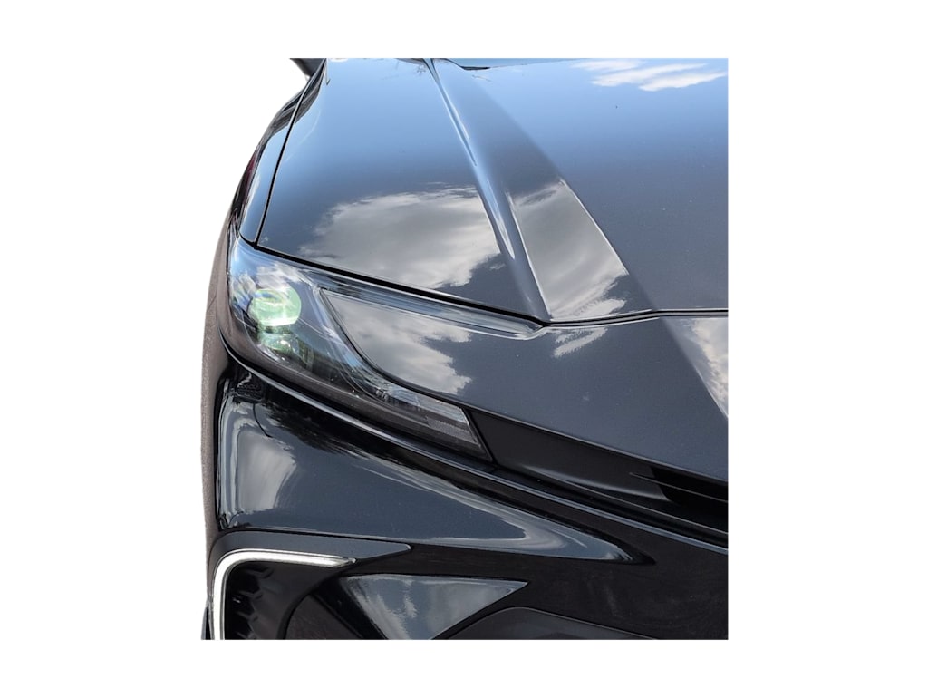 Thumbnail: 2025 Toyota Camry - 16