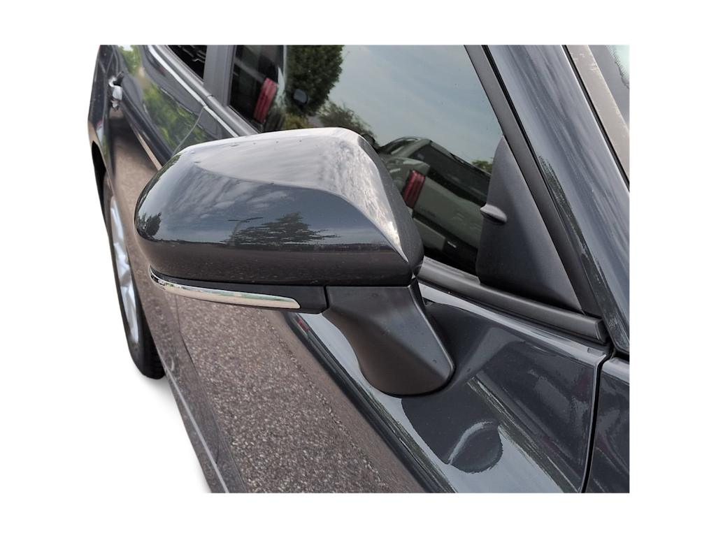 Thumbnail: 2025 Toyota Camry - 19