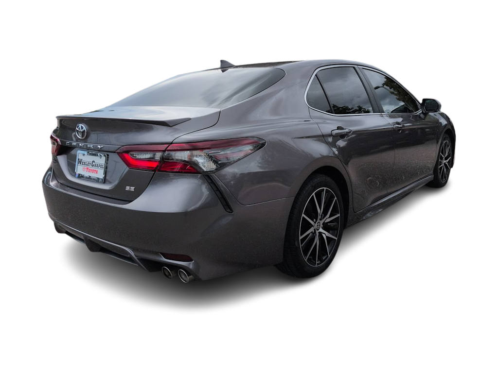 Thumbnail: 2022 Toyota Camry - 17