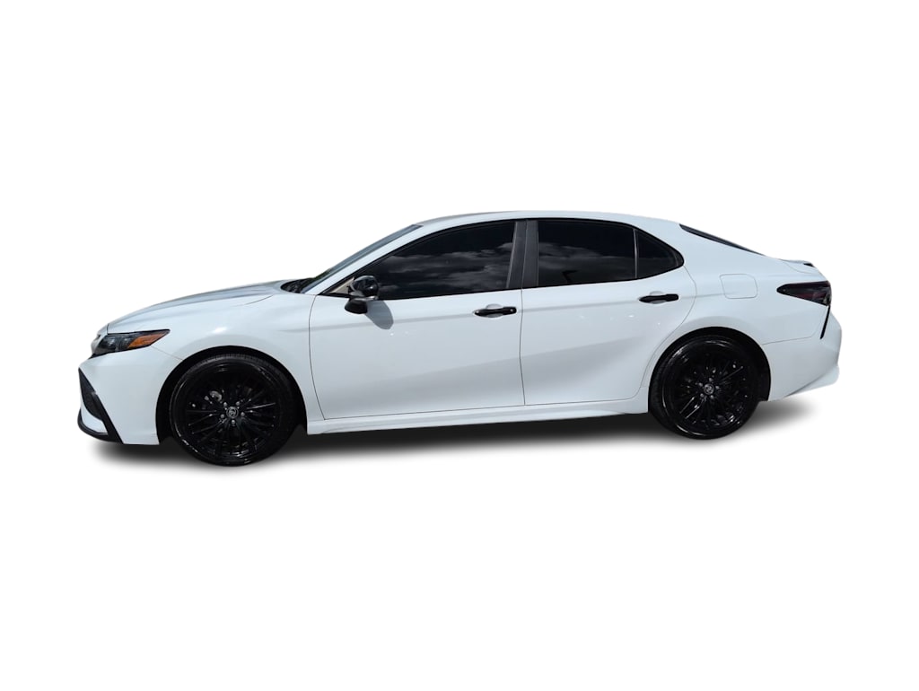 Thumbnail: 2021 Toyota Camry - 15