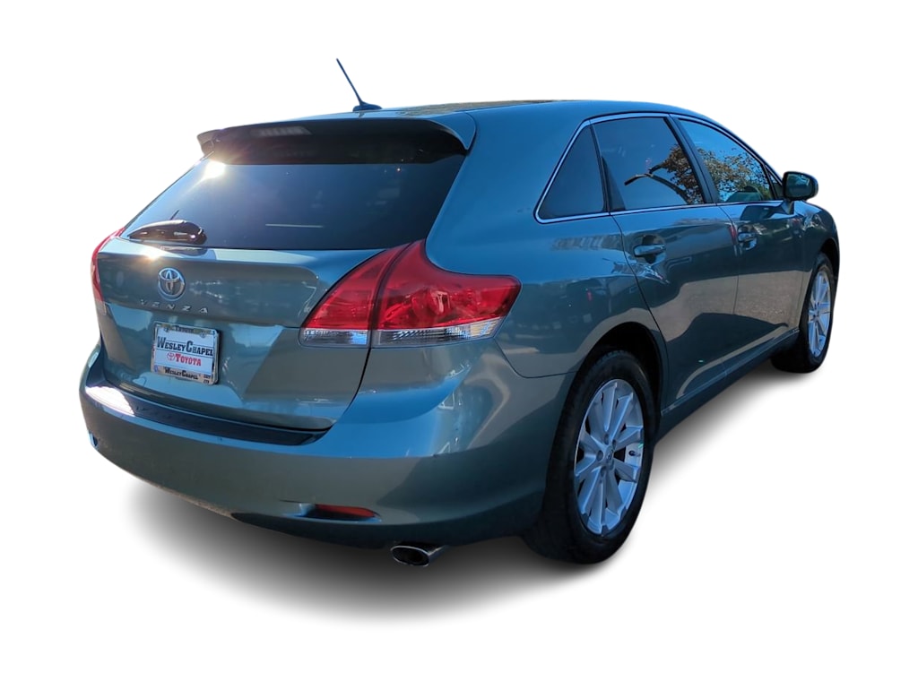 Thumbnail: 2009 Toyota Venza - 16