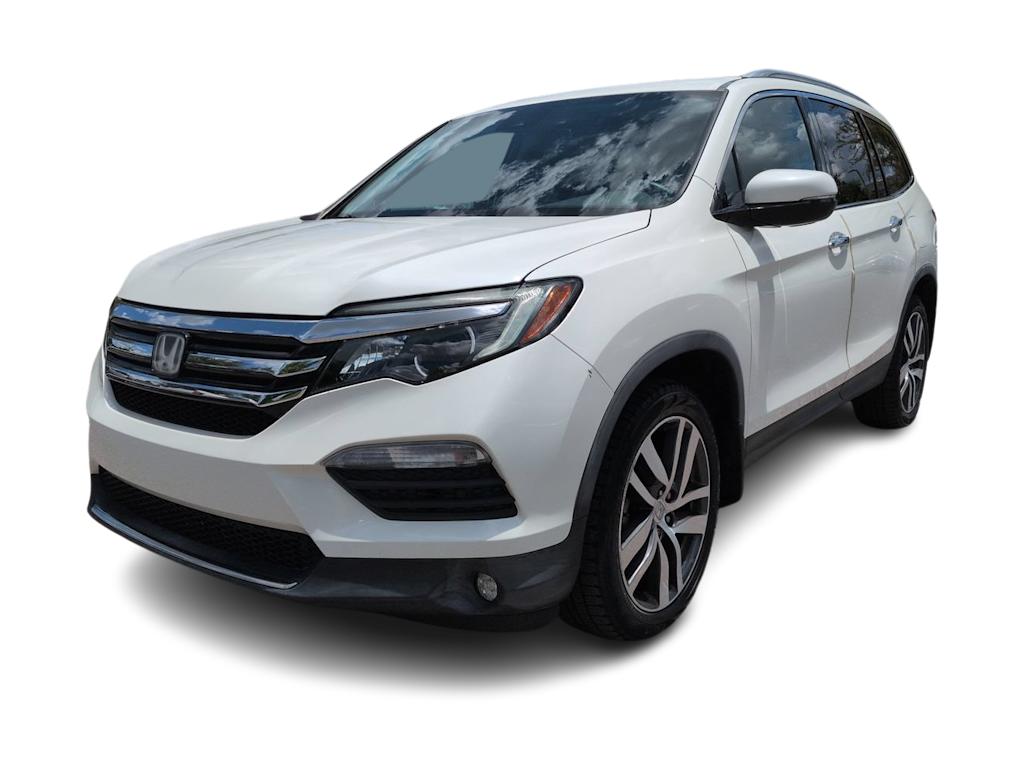 Thumbnail: 2017 Honda Pilot - 15