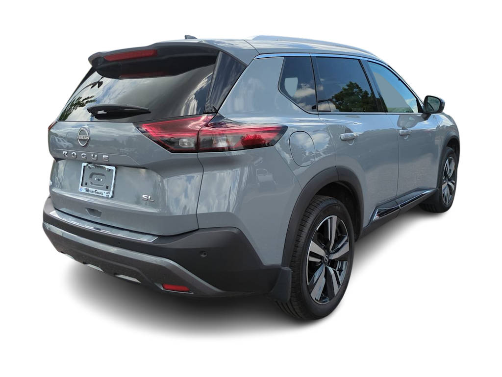 Thumbnail: 2022 Nissan Rogue - 17