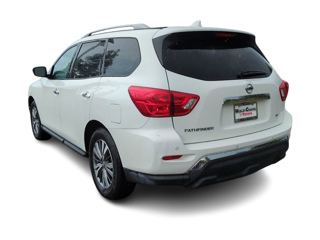 Thumbnail: 2020 Nissan Pathfinder - 4